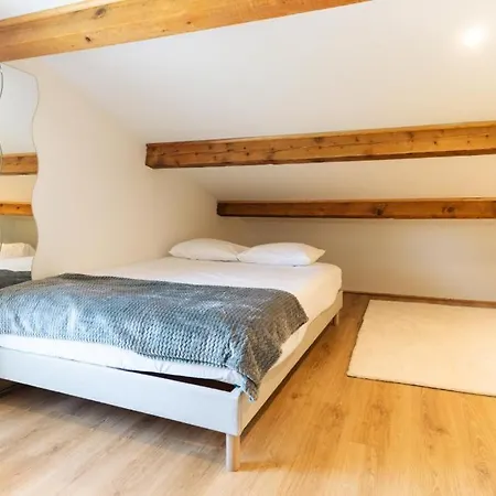 Maison Piscine Jacuzzi Proche Montpellier Et Plages