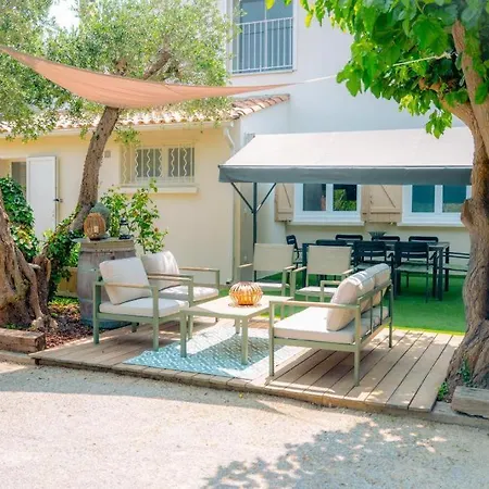 Maison Piscine Jacuzzi Proche Montpellier Et Plages * לאט