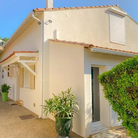 Maison Piscine Jacuzzi Proche Montpellier Et Plages Feriehus *