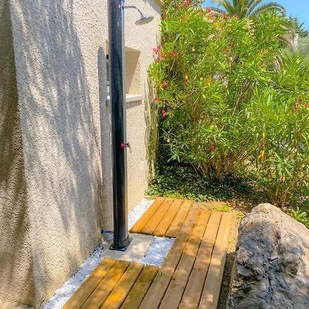 Piscine Jacuzzi Proche Montpellier Et Plages * 拉特斯