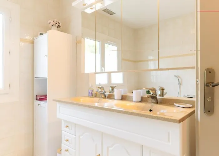 Maison Piscine Chauffée Jacuzzi Proche Montpellier Et Plages Ferienhaus Lattes